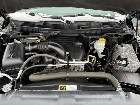 Used 2017 RAM 1500 Express w/ Black Ram 1500 Express Group image 15