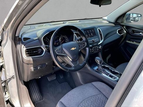 Used 2024 Chevrolet Equinox LT FWD image 14