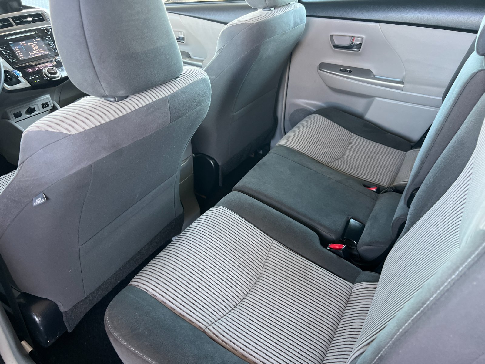 Used 2015 Toyota Prius V Three FWD image 11