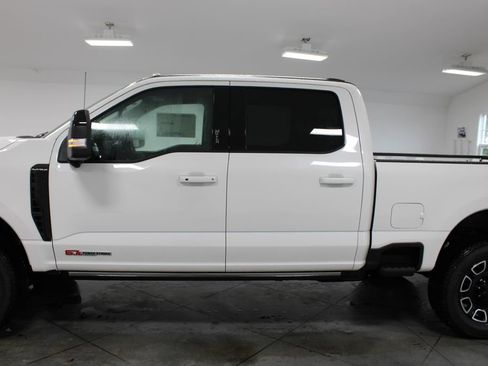 New 2026 Ford F250 Platinum image 5