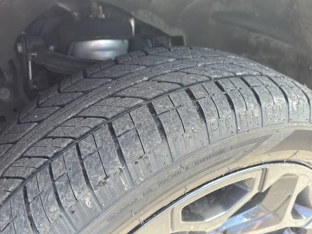 Used 2023 RAM 1500 Limited AWD/4WD image 6