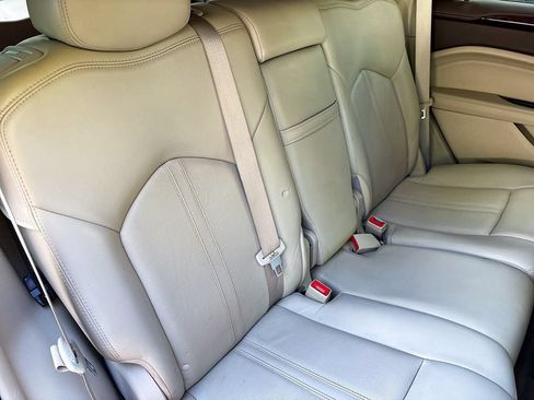 Used 2016 Cadillac SRX Luxury w/ Driver Awareness Package FWD image 29