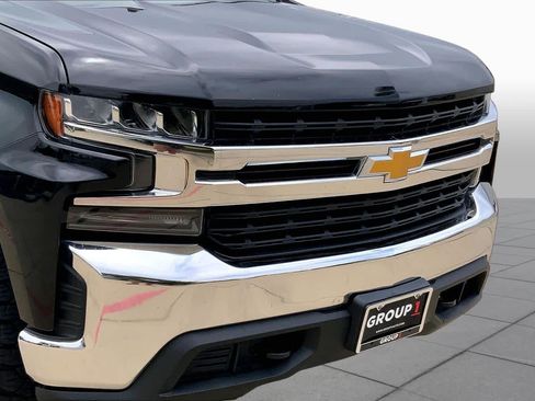 Used 2020 Chevrolet Silverado 1500 LT w/ Texas Edition AWD/4WD image 29