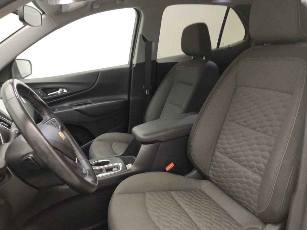 Used 2018 Chevrolet Equinox LT FWD image 17