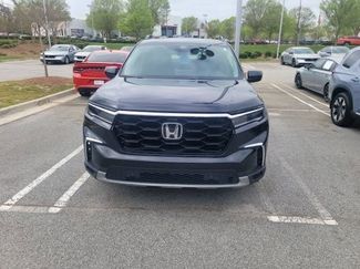 Used 2024 Honda Pilot Touring video 2