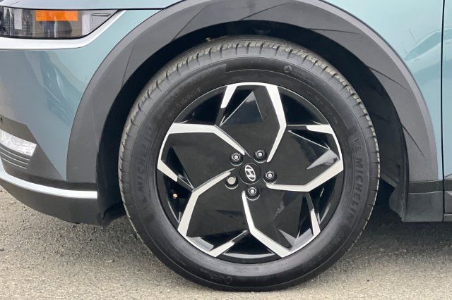 Certified 2024 Hyundai Ioniq 5 SEL RWD image 34