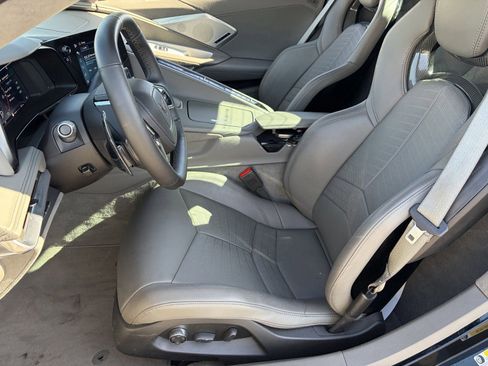Certified 2025 Chevrolet Corvette Stingray Premium Conv w/ Z51 Performance Package RWD image 17