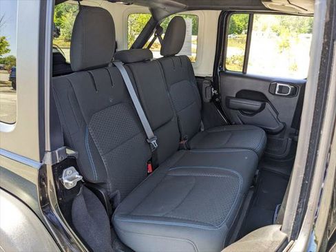 Certified 2025 Jeep Wrangler Unlimited Rubicon 4xe w/ Convenience Group image 45