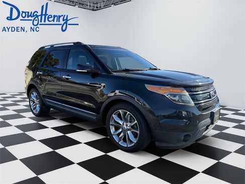 Used 2014 Ford Explorer Limited w/ Equipment Group 302A image 7