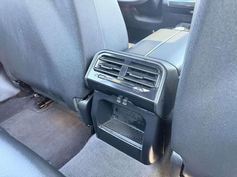 Used 2026 BMW 530i xDrive AWD/4WD image 14