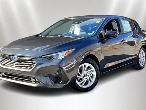 Certified 2025 Subaru Impreza 2.0i image 3