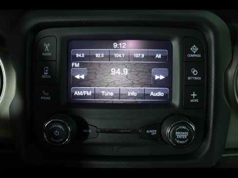 Used 2021 Jeep Wrangler Sport S image 22