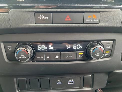 Used 2023 Nissan Frontier PRO-4X w/ Tow Package AWD/4WD image 29