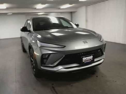 New 2026 Buick Envista Sport Touring w/ Convenience I Package image 3