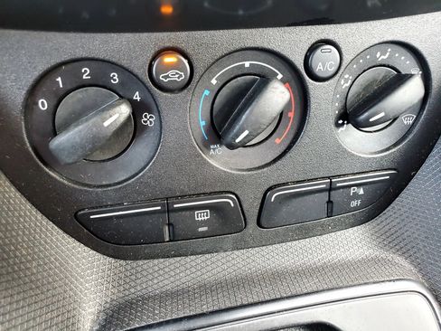 Used 2014 Ford Transit Connect XLT FWD image 45