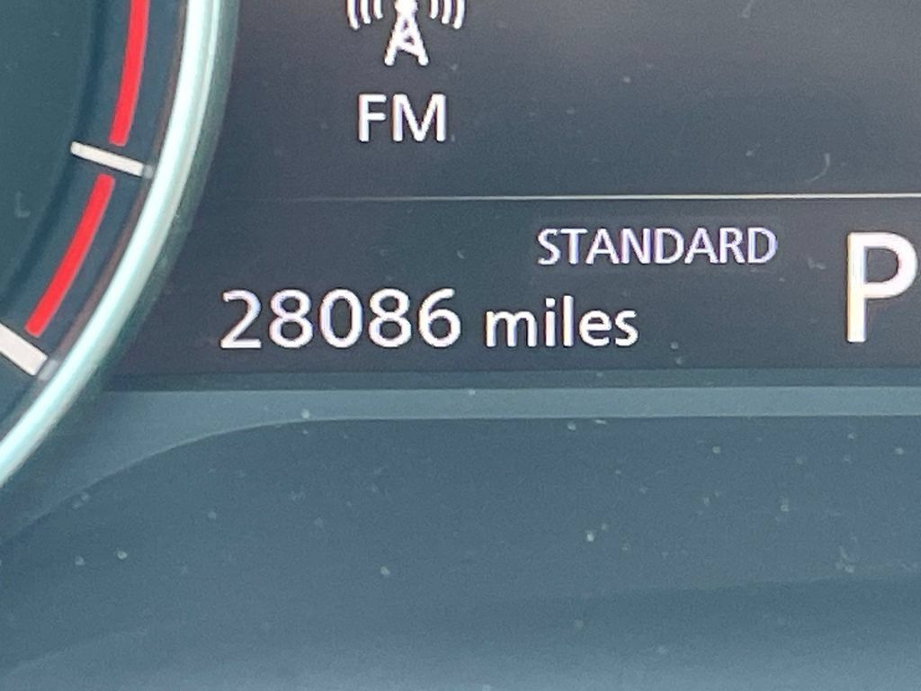 Certified 2024 Nissan Rogue S FWD image 13