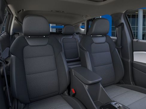 New 2026 Chevrolet Trax LT w/ Sunroof Package image 16