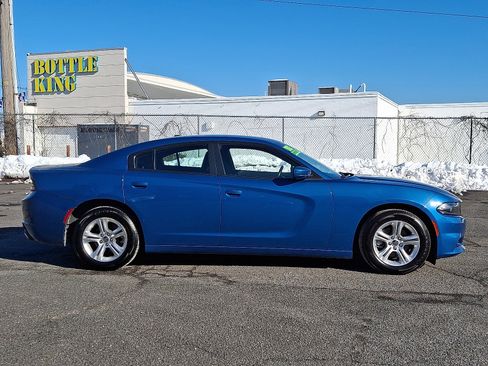 Used 2022 Dodge Charger SXT image 8