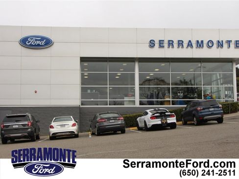 Used 2021 BMW X4 M w/ Competition Package image 37