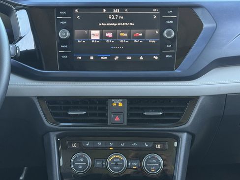 New 2024 Volkswagen Taos SE image 17