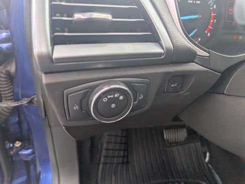 Used 2013 Ford Fusion SE FWD image 14