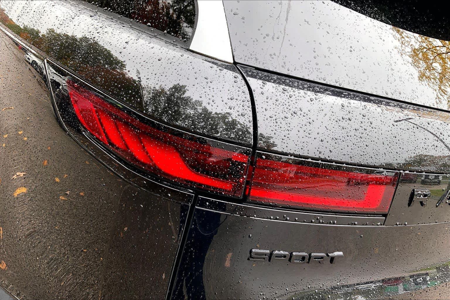 New 2027 Land Rover Range Rover Sport SE AWD/4WD image 5