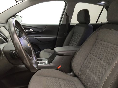 Used 2022 Chevrolet Equinox LT AWD/4WD image 17