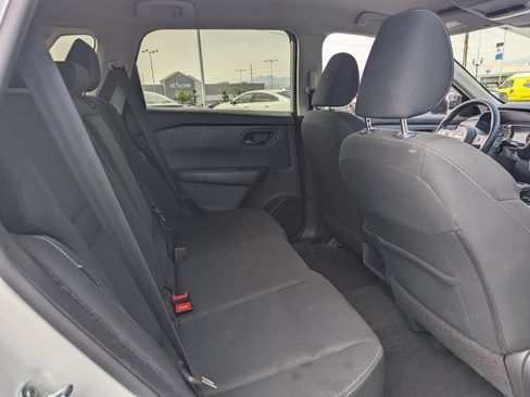 Used 2024 Nissan Rogue S AWD/4WD image 30