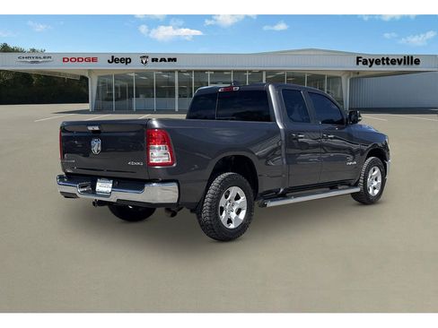 Used 2020 RAM 1500 Big Horn AWD/4WD image 3