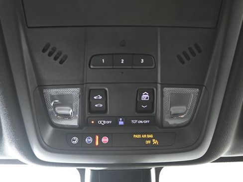 Used 2025 Chevrolet Blazer RS w/ Enhanced Convenience Package AWD/4WD image 36
