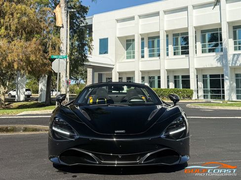 Used 2022 McLaren 720S Performance image 6