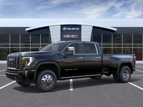 New 2026 GMC Sierra 3500 Denali Ultimate AWD/4WD image 35