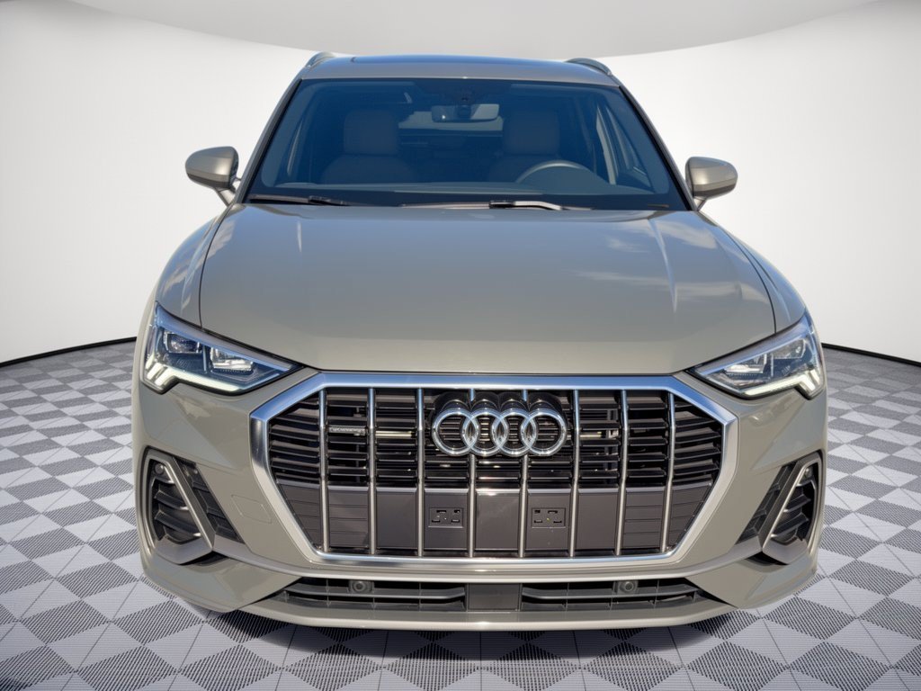 Certified 2025 Audi Q3 2.0T Premium w/ Convenience Package AWD/4WD image 6