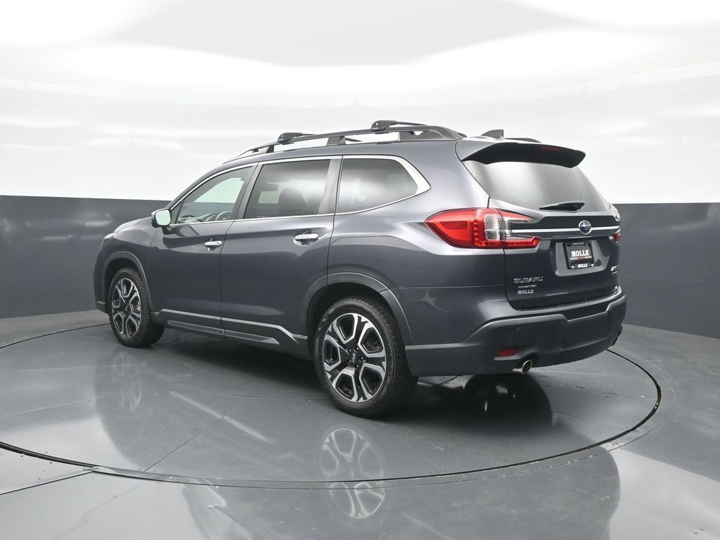 Used 2023 Subaru Ascent Touring AWD/4WD image 5
