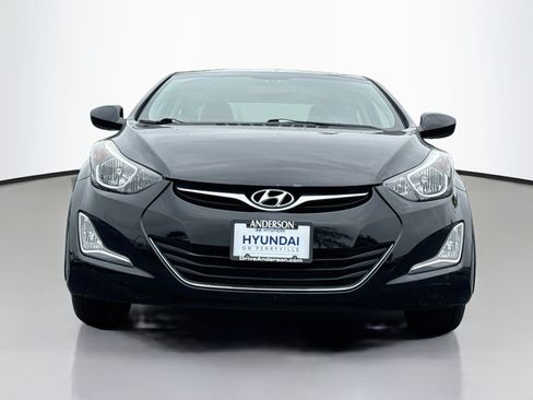 Used 2016 Hyundai Elantra SE w/ Option Group 02 FWD image 2