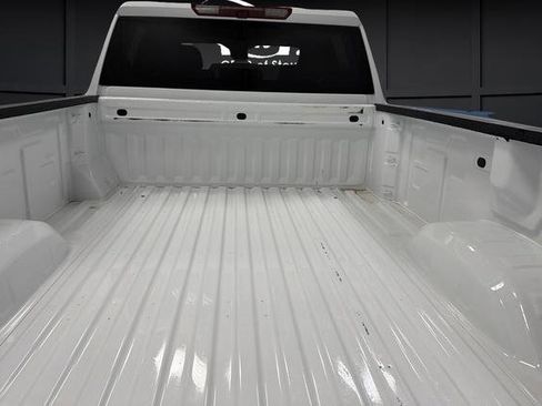 Used 2024 GMC Sierra 3500 SLE AWD/4WD image 12