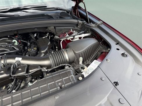 Used 2025 Jeep Grand Cherokee Limited w/ Trailer Tow Package image 40