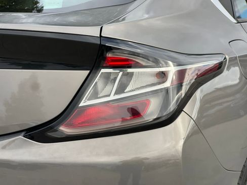 Used 2017 Chevrolet Volt Premier w/ Driver Confidence II Package image 27