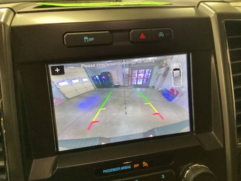 Used 2018 Ford F150 XLT w/ Equipment Group 302A Luxury image 26