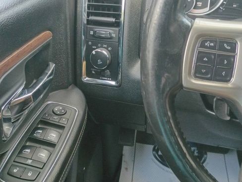Used 2018 RAM 2500 Laramie w/ Snow Chief Group AWD/4WD image 12