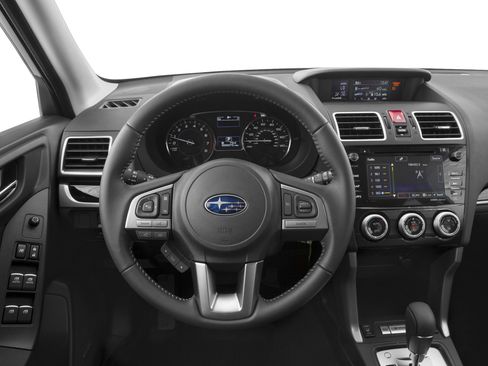 Used 2017 Subaru Forester 2.5i Limited AWD/4WD image 7