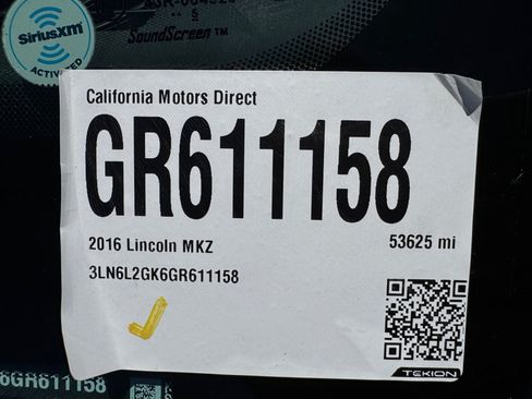 Used 2016 Lincoln MKZ w/ Equipment Group 300A Reserve FWD image 18