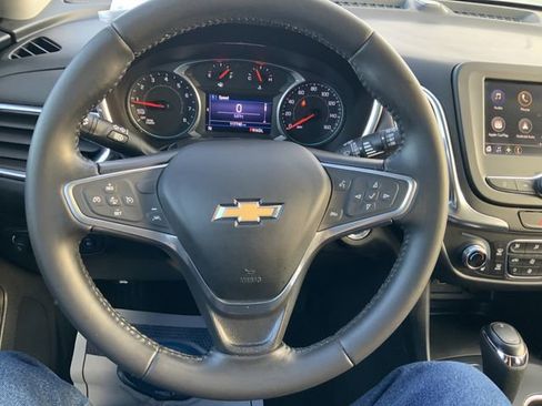 Used 2021 Chevrolet Equinox LT image 20