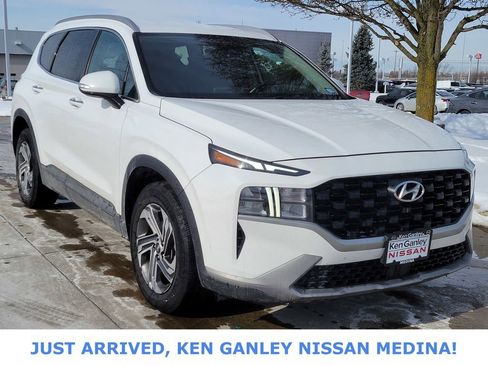 Used 2023 Hyundai Santa Fe SEL image 1