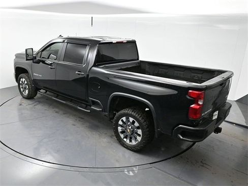Used 2024 Chevrolet Silverado 2500 Custom w/ Custom Value Package image 21