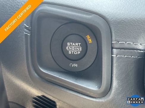 Used 2026 Jeep Wrangler Unlimited Sahara AWD/4WD image 31