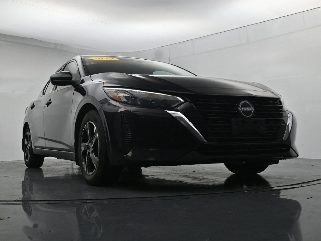 Used 2024 Nissan Sentra SV w/ All-Weather Package FWD image 32