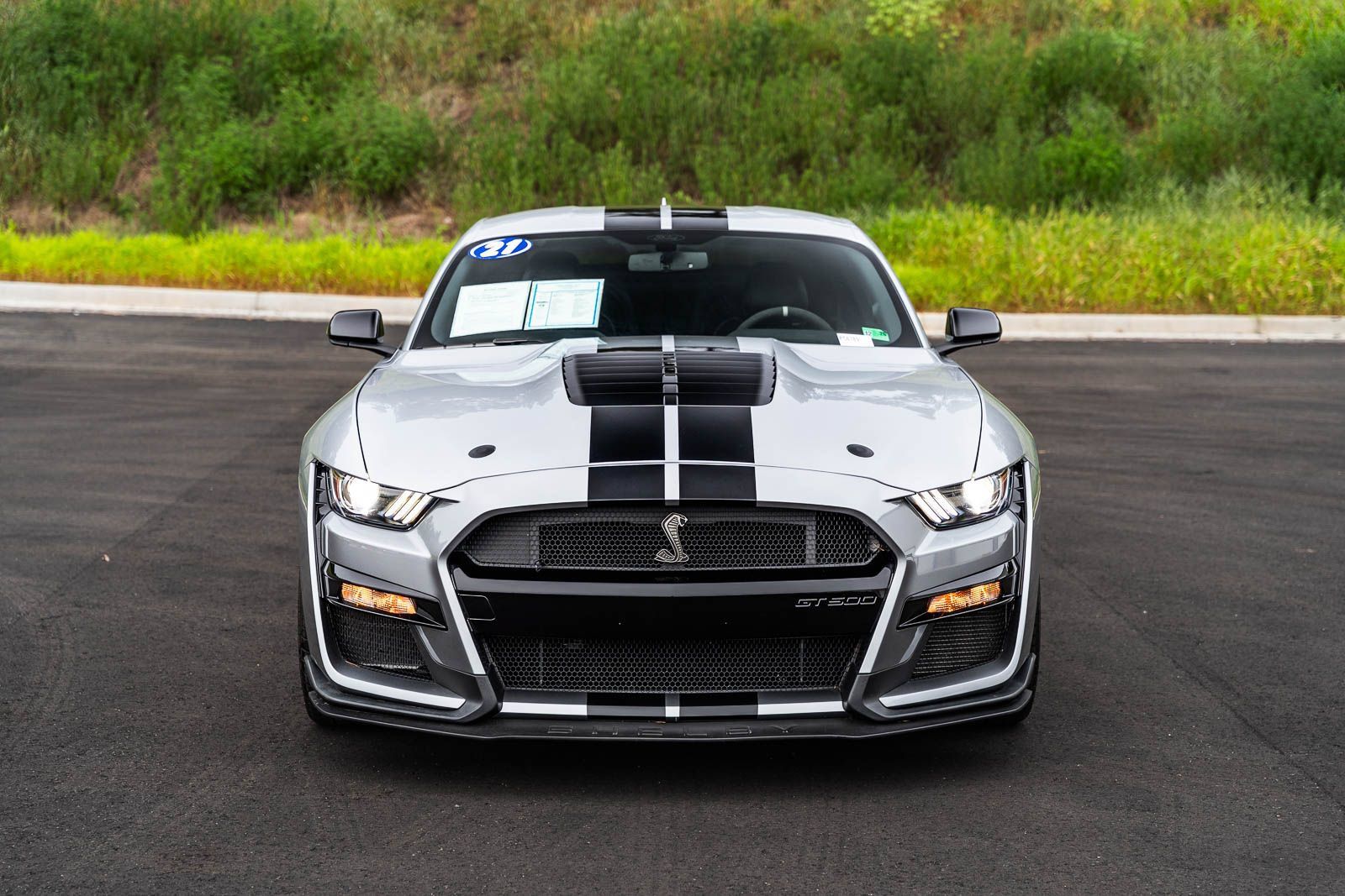 Used 2021 Ford Mustang Shelby GT500 RWD image 3