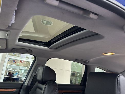 Used 2021 Honda CR-V Touring image 30