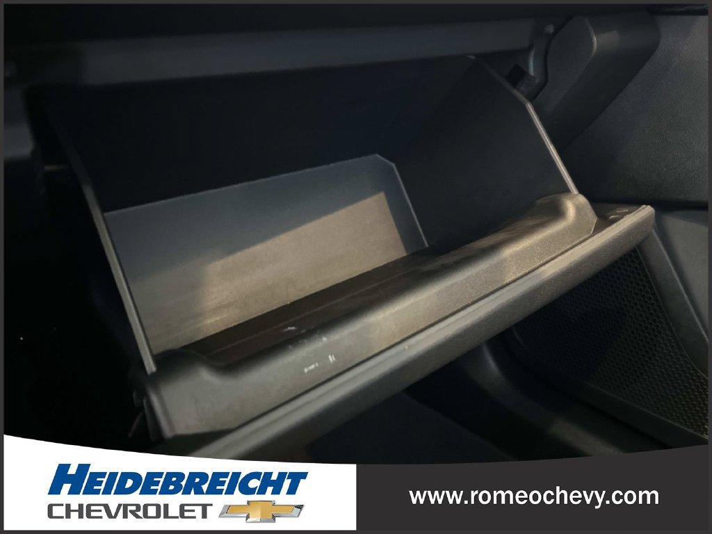 Used 2024 Chevrolet Blazer EV LT AWD/4WD image 29